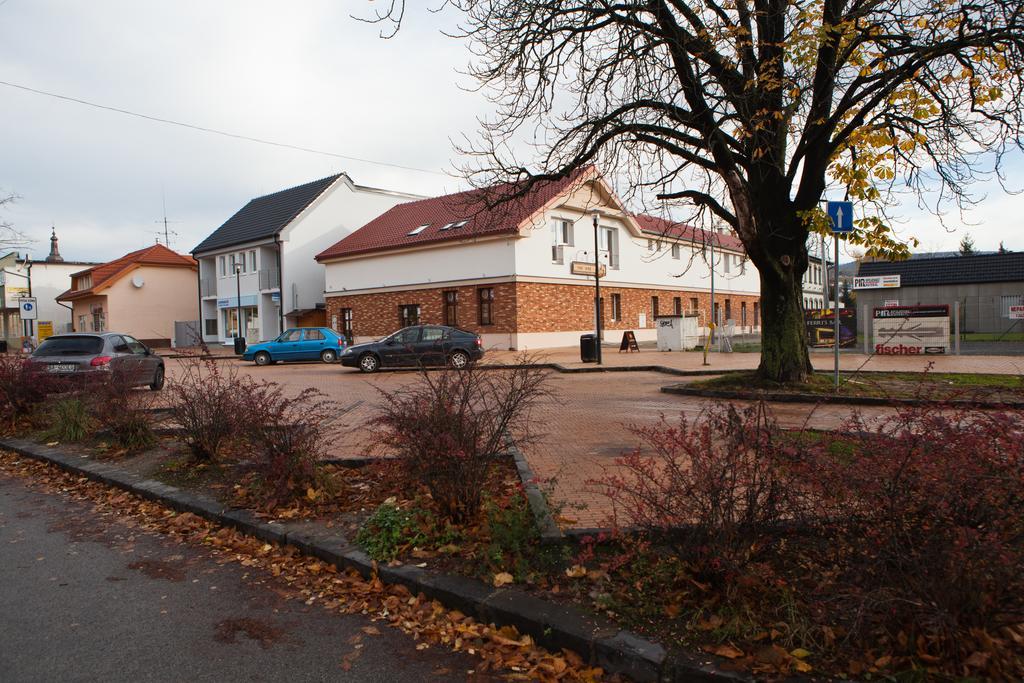 Penzion Ulicka Stupava Eksteriør billede