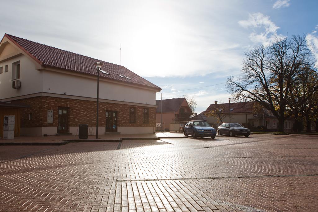 Penzion Ulicka Stupava Eksteriør billede